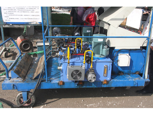 第三代桥梁自动化张拉设备